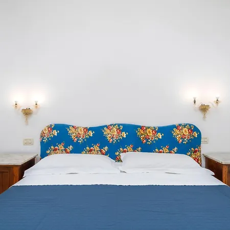In Giulia Villa